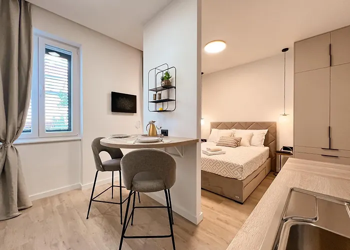 Amoremore - Brand New, Modern And Luxury In