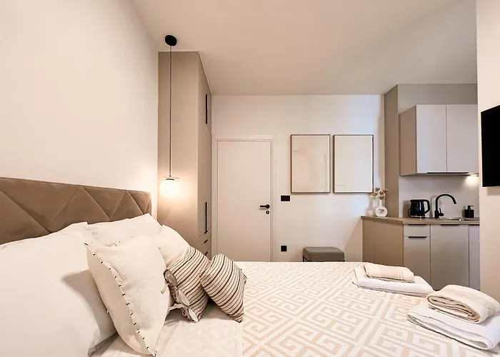 Amoremore - Brand New, Modern And Luxury In